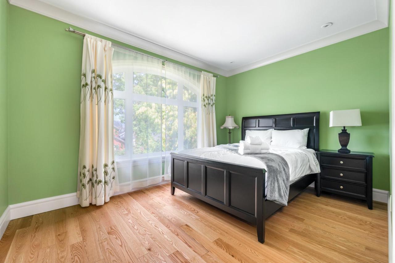 Vancouver Haven: Luxurious Private Bedroom Near Attractions Exteriér fotografie